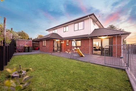 Photo of property in 6 Brunswick Rise, Mangere, Auckland, 2022