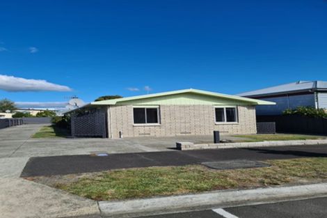 Photo of property in 20 Edgeware Road, Palmerston North, 4410