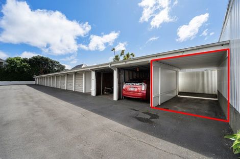 Photo of property in 10/4f Claremont Grove, Mount Victoria, Wellington, 6011