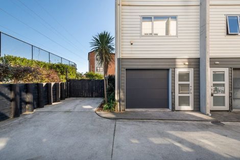 Photo of property in 74 Niu Lane, Te Atatu South, Auckland, 0610