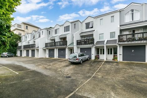 Photo of property in 33u9 Hiropi Street, Newtown, Wellington, 6021