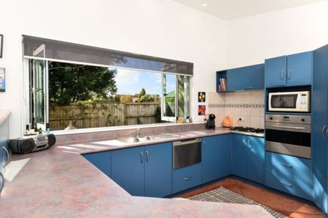 Photo of property in 56 Saint James Drive, Huntington, Hamilton, 3210