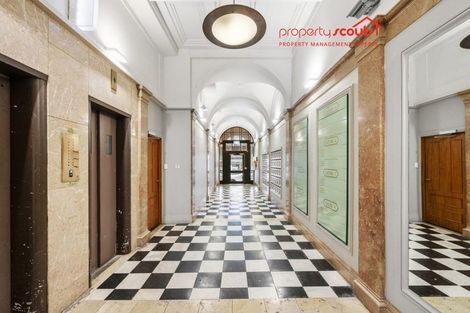 Photo of property in Kelvin House, 5c/16 The Terrace, Wellington Central, Wellington, 6011