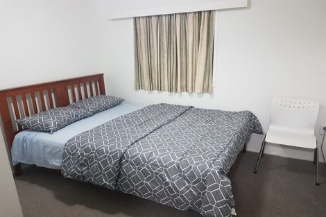 Photo of property in 2 Lotus Lane, Mangere East, Auckland, 2024