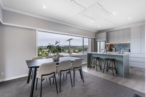 Photo of property in 10 Seymour Street, Gore, 9710