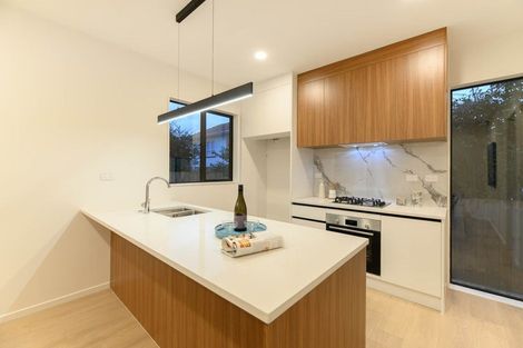 Photo of property in 24d Nikau Street, New Lynn, Auckland, 0600