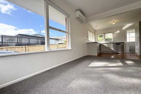 Photo of property in 1/45a Northboro Road, Belmont, Auckland, 0622