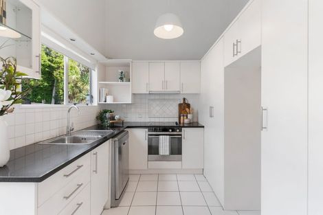 Photo of property in 8 Dakota Avenue, Beach Haven, Auckland, 0626