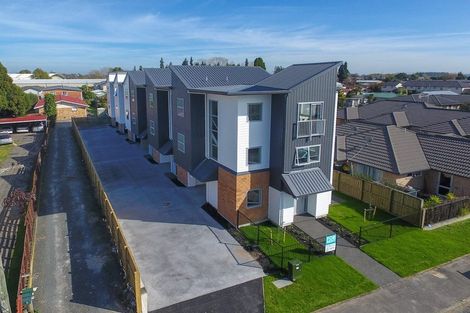Photo of property in 47u1 Cameron Road, Hamilton East, Hamilton, 3216