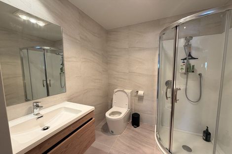 Photo of property in 3/18 Kaimai Avenue, Massey, Auckland, 0614