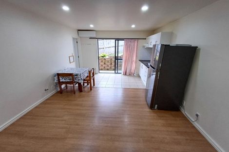 Photo of property in 12 Graham Collins Drive, Windsor Park, Auckland, 0632