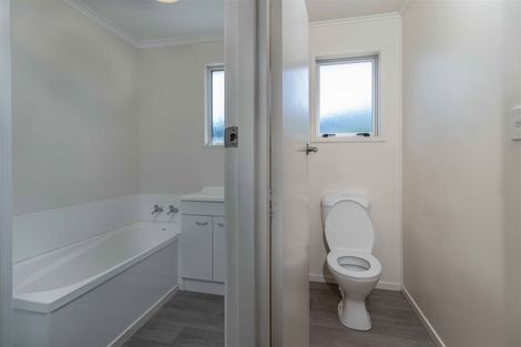 Photo of property in 13 Splitt Avenue, Glenview, Hamilton, 3206