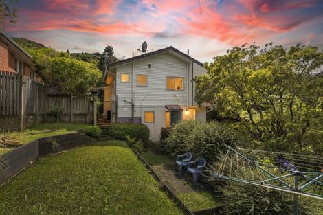 Photo of property in 25 Govind Grove, Ngaio, Wellington, 6035