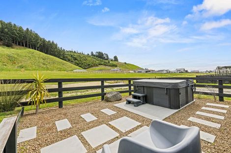 Photo of property in 22 Steve Askin Drive, Cracroft, Christchurch, 8022