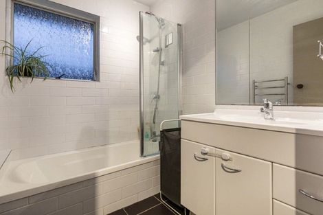 Photo of property in 2/13 Zita Maria Drive, Massey, Auckland, 0614