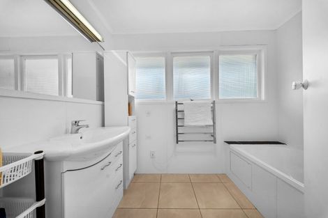 Photo of property in 7 James Place, Opaheke, Papakura, 2113