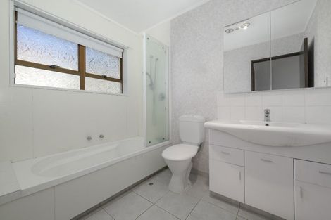 Photo of property in 17 Upland Street, Brookfield, Tauranga, 3110