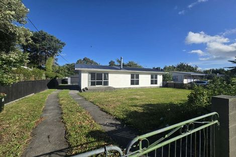 Photo of property in 35 Waite Street, Featherston, 5710