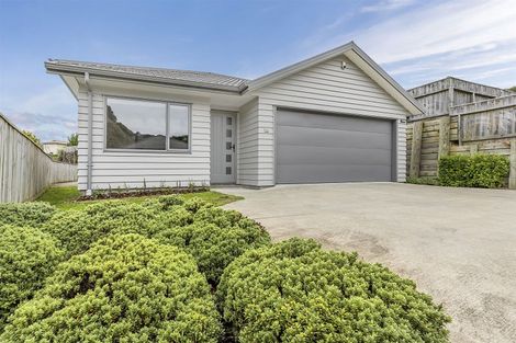 Photo of property in 18 Moonsail Drive, Whitby, Porirua, 5024