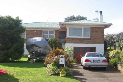 Photo of property in 9 Kowhai Park Road, Maunu, Whangarei, 0110