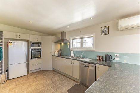 Photo of property in 34 Tavistock Road, Waipukurau, 4200