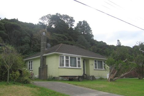 Photo of property in 37 Hair Street, Wainuiomata, Lower Hutt, 5014