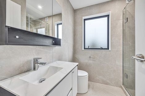 Photo of property in 4/163 Edmonton Road, Te Atatu South, Auckland, 0610