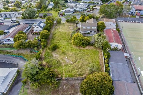 Photo of property in 302 Don Buck Road, Massey, Auckland, 0614