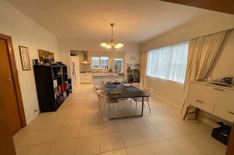 Photo of property in 44 Severn Street, Island Bay, Wellington, 6023