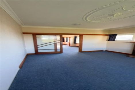 Photo of property in 5 Maratahu Street, Westown, New Plymouth, 4310