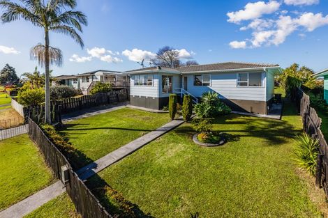 Photo of property in 52 Zelda Avenue, Clover Park, Auckland, 2023