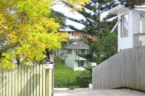 Photo of property in 5 Fordham Street, Beach Haven, Auckland, 0626