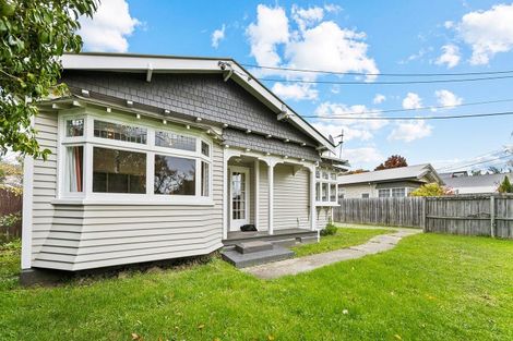 Photo of property in 60 Martin Avenue, Beckenham, Christchurch, 8023