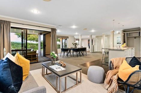 Photo of property in 3 Gavinike Place, Waimauku, 0812