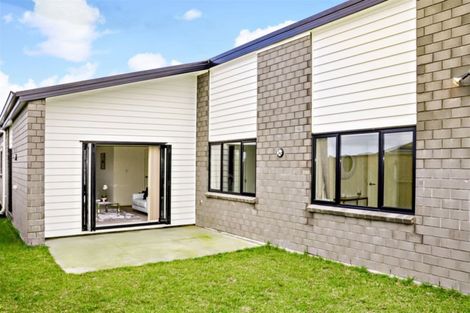 Photo of property in 6 Huamanu Street, Pukekohe, 2120
