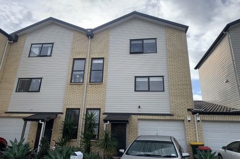 Photo of property in St Claire Village, 73/172 Mcleod Road, Te Atatu South, Auckland, 0610