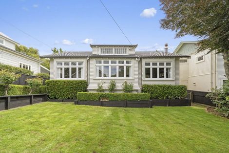 Photo of property in 34 Beauchamp Street, Karori, Wellington, 6012