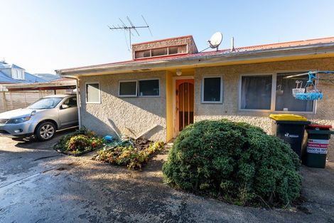 Photo of property in 50d Bank Street, North East Valley, Dunedin, 9010