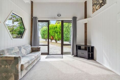 Photo of property in 121 Portland Road, Portland, Whangarei, 0178