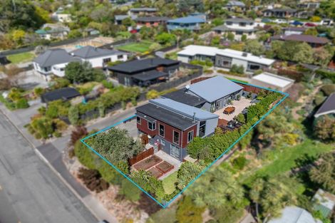 Photo of property in 77 Port Hills Road, Heathcote Valley, Christchurch, 8022