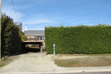 Photo of property in 41 Kennedy Crescent, Wanaka, 9305