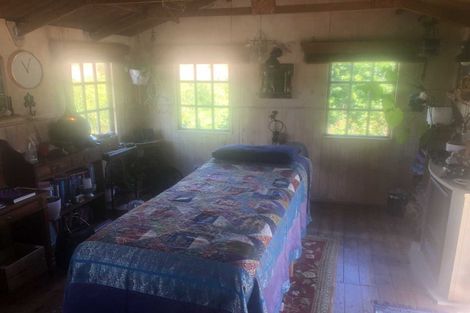 Photo of property in 2 Te Ara Karoiroa Road, 4374