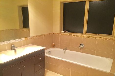 Photo of property in 18 Amapur Place, Flat Bush, Auckland, 2019
