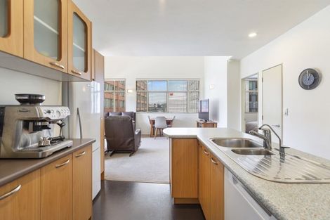 Photo of property in Hume House, 31/152u The Terrace, Wellington Central, Wellington, 6011