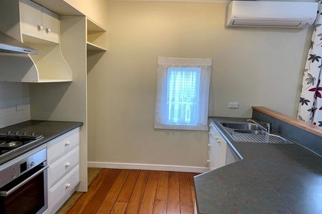 Photo of property in 41 Lyndhurst Street, Takaro, Palmerston North, 4412