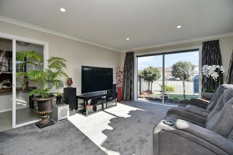 Photo of property in 33 Macphail Avenue, Rangiora, 7400