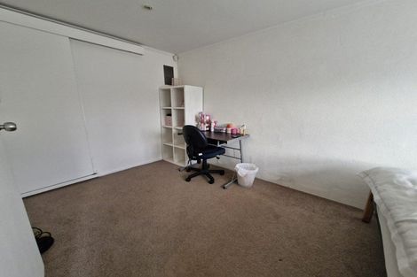 Photo of property in 119 Eskdale Road, Birkdale, Auckland, 0626