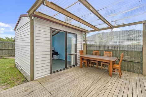 Photo of property in 11 Hollyford Avenue, Bryndwr, Christchurch, 8053