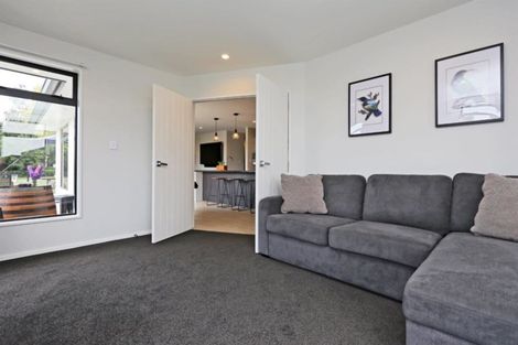 Photo of property in 1 Mckay Close, Frimley, Hastings, 4120