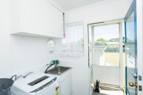 Photo of property in 23 Huxley Road, Outer Kaiti, Gisborne, 4010
